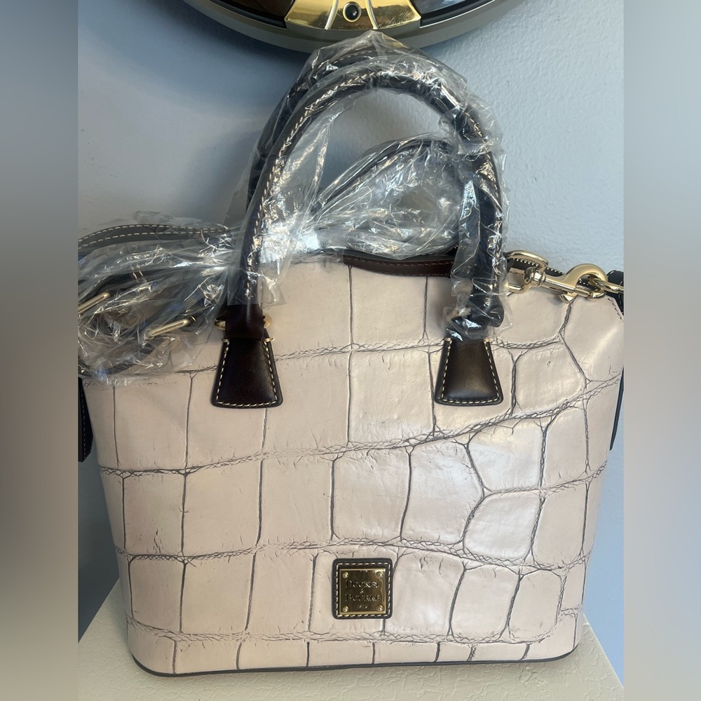 NWT Dooney & Bourke Beige Croc Satchel - Picture 2 of 9
